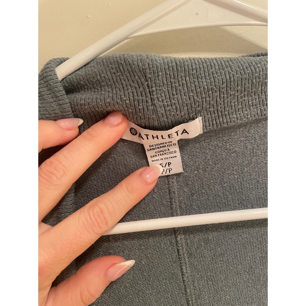 Athleta Womens Pranayama Wrap Cardigan Blue Gray Open Front Pockets Thumbholes S - Picture 2 of 3